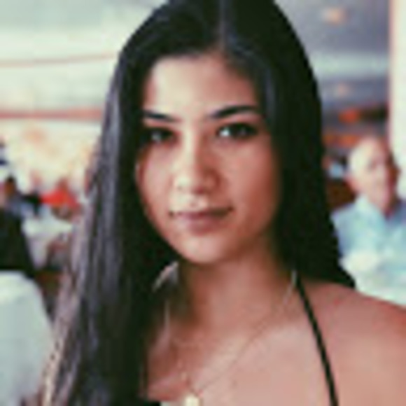 Meet the Posher Other - Meet your Posher, Amy